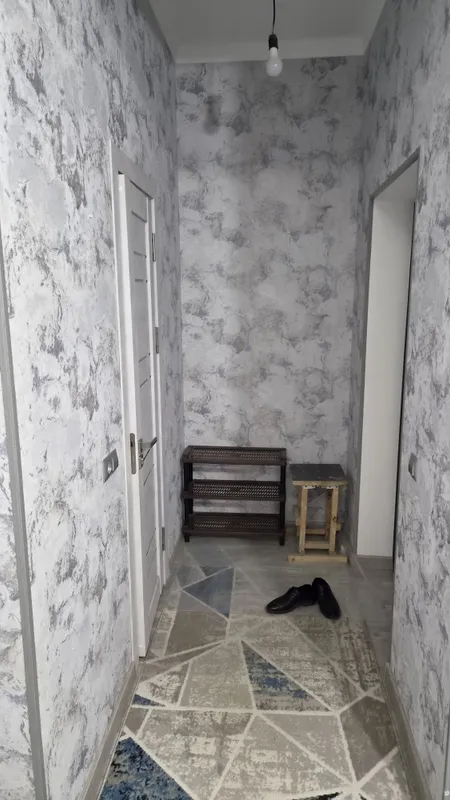 Юнисободдан 1 ханали 2 хона килинган 10 Юнисободдан 1 ханали 2 хона килинган 10