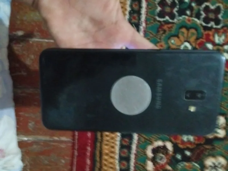 samsung j6+ 32 Gb hamma joyi zo'r ekran singan — фото 1