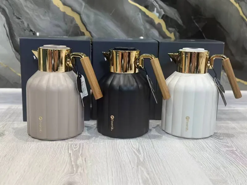 Termos Feenik sifatli 1.5l Termos Feenik sifatli 1.5l