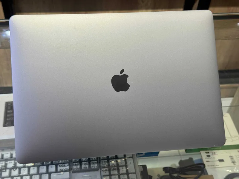 Macbook PRO 15 2019г Core i7 Radeon Pro 555X 4Gb ram 16 ssd 512 — фото 5