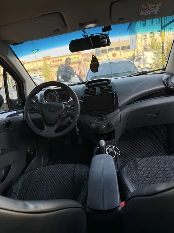 Spark 2019 yil 6300$ 7 Spark 2019 yil 6300$ 7