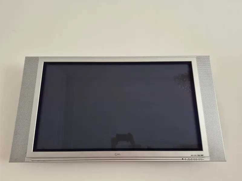 LG televizor sotiladi 4 LG televizor sotiladi 4