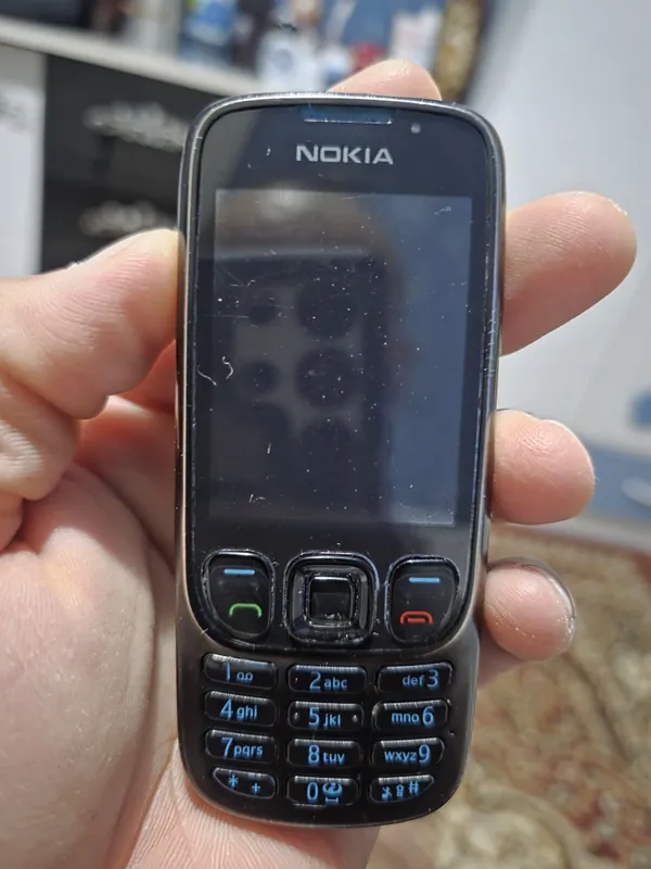 Nokia 6303 i sotiladi holati zoʻr aybi yoʻq
