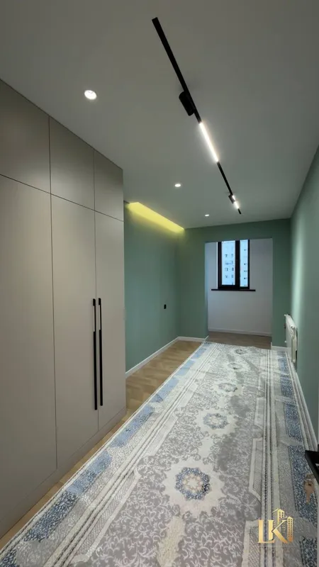 Продаётся 4-комнатная квартира, 100 м², 6/9, Шайхантахурский район 4