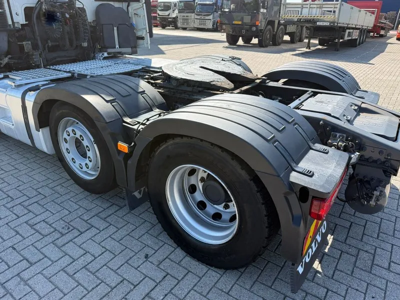 Volvo fura tiyagach sotiladi 2 Volvo fura tiyagach sotiladi 2