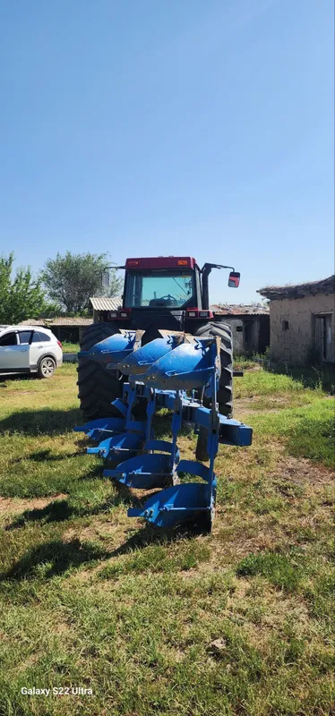 Magnum traktor sotiladi 2 Magnum traktor sotiladi 2