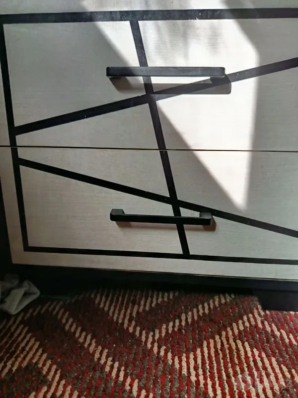 Spalni mebel sotiladi srochna 3 Spalni mebel sotiladi srochna 3