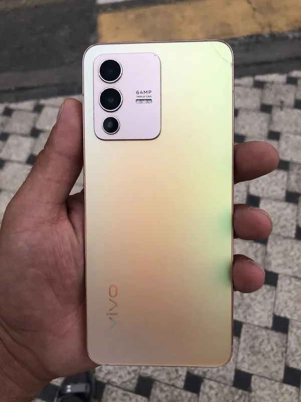 vivo v23 5 g sotiladi — фото 1