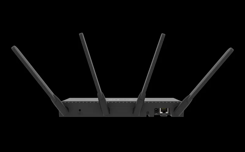 Маршрутизатор (роутер) Mikrotik RB4011iGS+5HacQ2HnD-IN — фото 2
