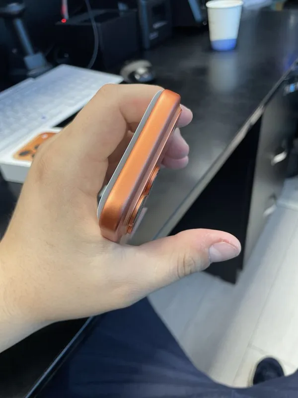 iPhone 17 Pro 512GB Orange sim+esim — фото 5