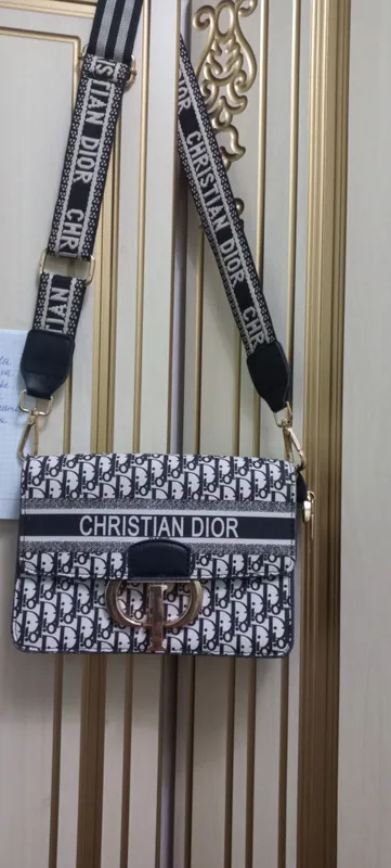 Faberlic mahsulotlari. Cristian Dior sumkasi. — фото 5