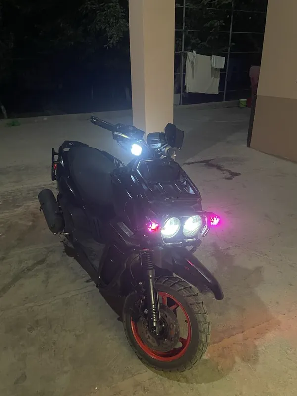 Skuter tank zor xolata 150cc 1 Skuter tank zor xolata 150cc 1