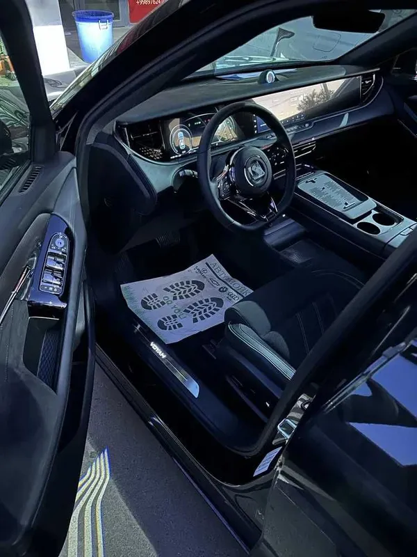 Voyah Free Hybrid 318km 4WD 2025 Naxt Va Halol nasiya — фото 1