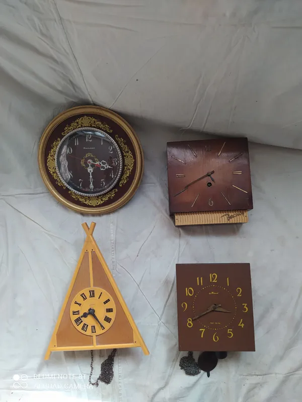 продам часы времён СССР 1 продам часы времён СССР 1