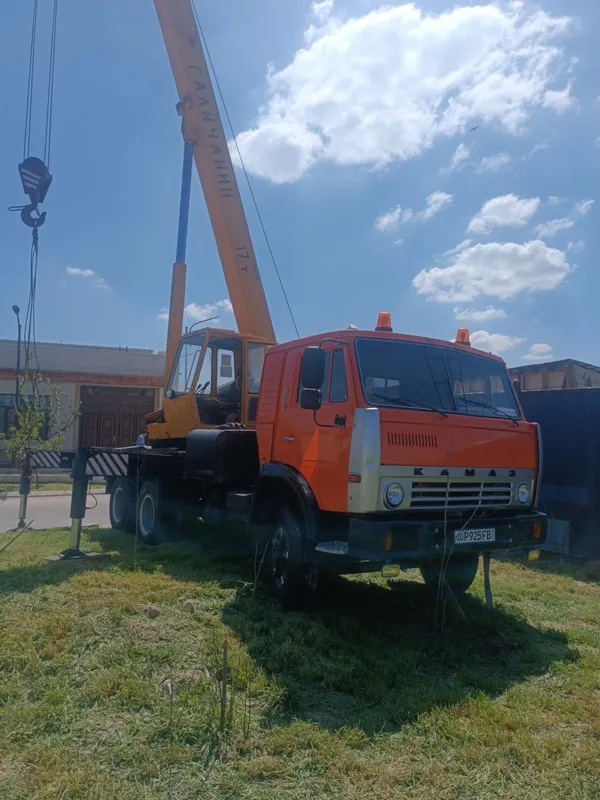 Kamaz kran 22 metir 16 To'na — фото 2