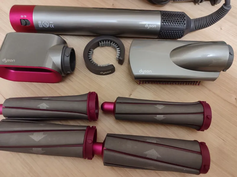 Фен для волос Dyson — фото 1