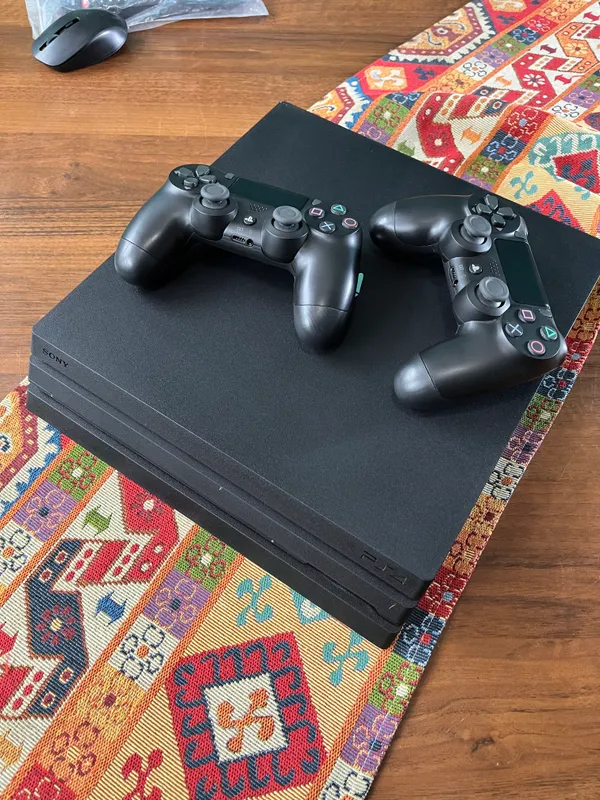 PlayStation 4 Pro PS4 Pro 2 PlayStation 4 Pro PS4 Pro 2
