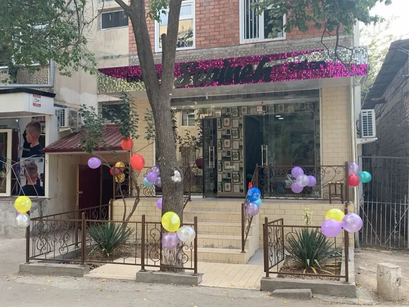 Noturar uy sotiladi Salon, O’zimniki 1 Noturar uy sotiladi Salon, O’zimniki 1