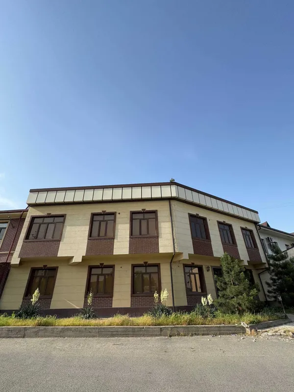 здание в аренду под офис , медицинский центр , гостиницу , ЧУКУРСАЙ 1