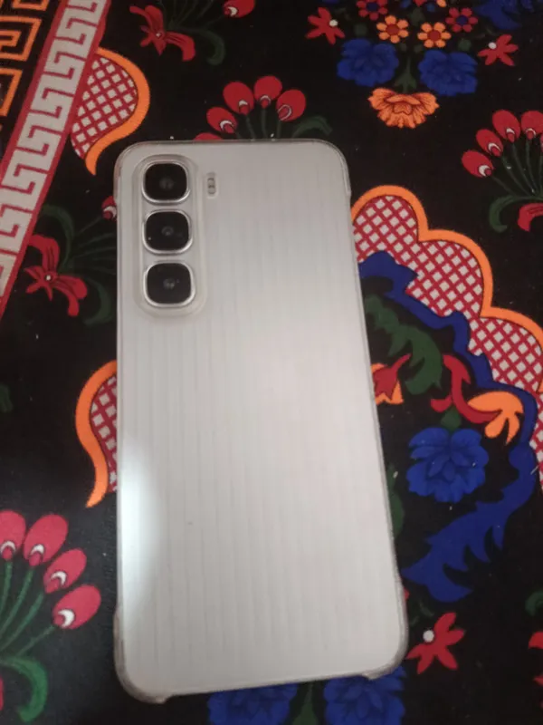 infinix Hot 60i 128gb 2 infinix Hot 60i 128gb 2