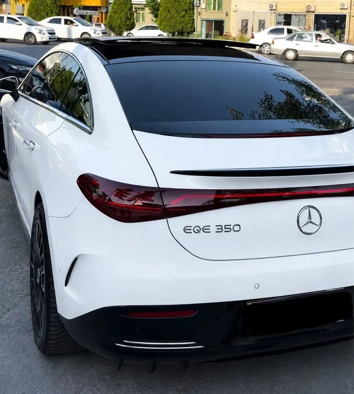 Mercedes EQE 350 4matic 2023 — фото 1