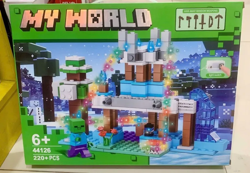 Конструктор My World Minecraft с LED-подсветкой — более 220 деталей