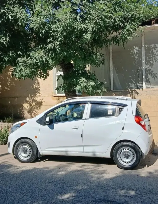 Spark 1 poz sotiladi 3 Spark 1 poz sotiladi 3