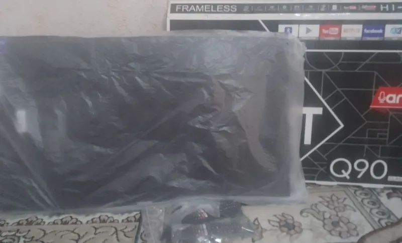 Yangi samsung smart 43 lik televizor 2 Yangi samsung smart 43 lik televizor 2