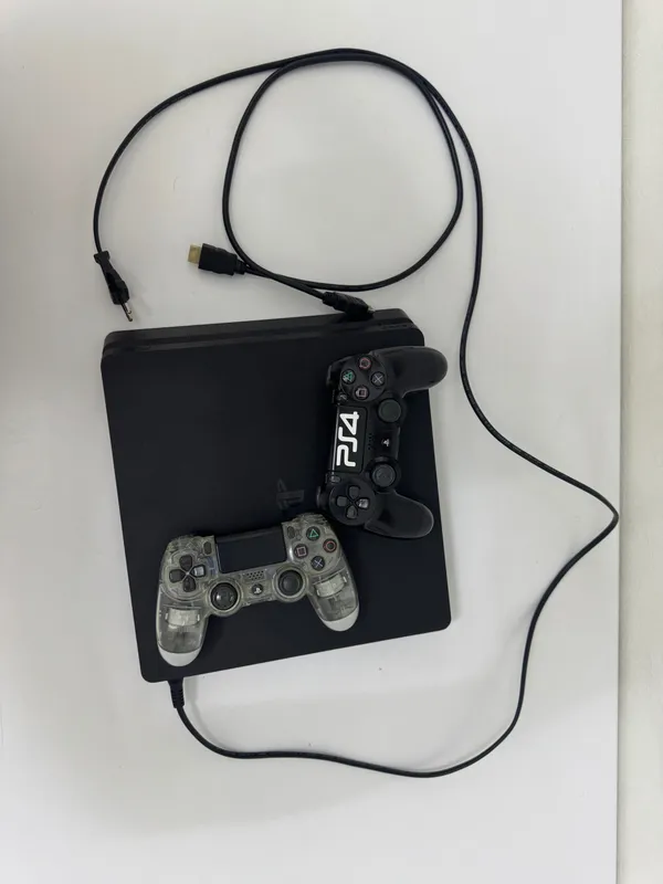 Sony PlayStation 4 — фото 1