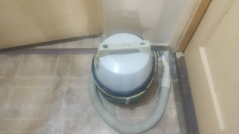 продам пылесос Циклон срочно и недорого