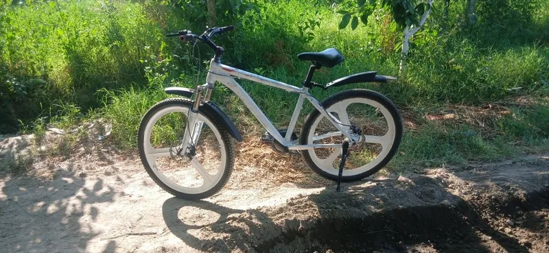 Velosiped juda zur 3