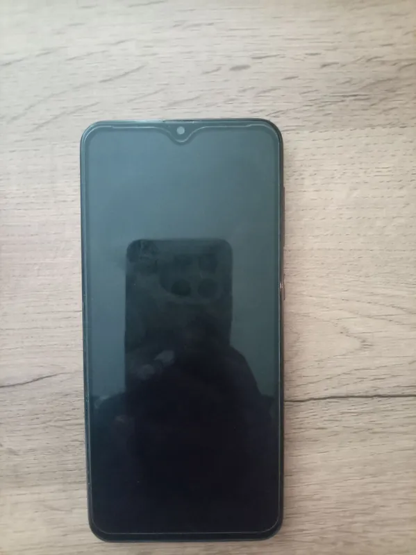 Продаётся Samsung Galaxy A20 1 Продаётся Samsung Galaxy A20 1