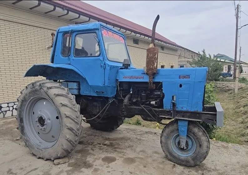 Mtz 80x sotiladi Sastayanasi zor 3 Mtz 80x sotiladi Sastayanasi zor 3