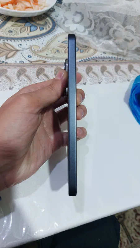 Продаётся Honor 400 256gb 5