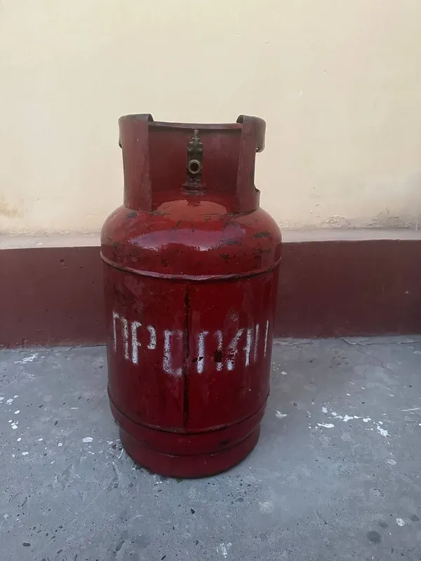 Газ балон деярлик янги