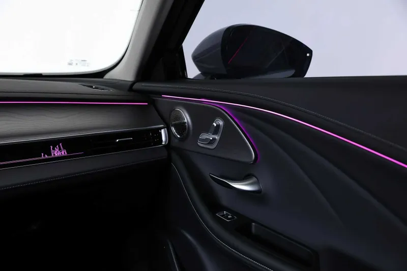 Chery Arrizo 8 Hybrid — фото 4