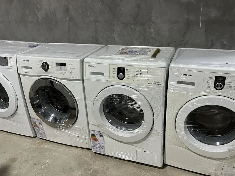 Прадается стиральных машин Samsung 6kg Kir moshina sotilad Samsung 6kg