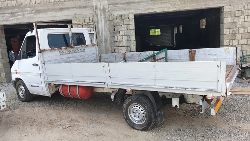 Mercedes Sprinter