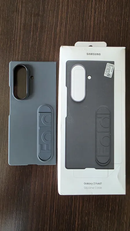 Samsung Z Fold 7 silicone case чехол