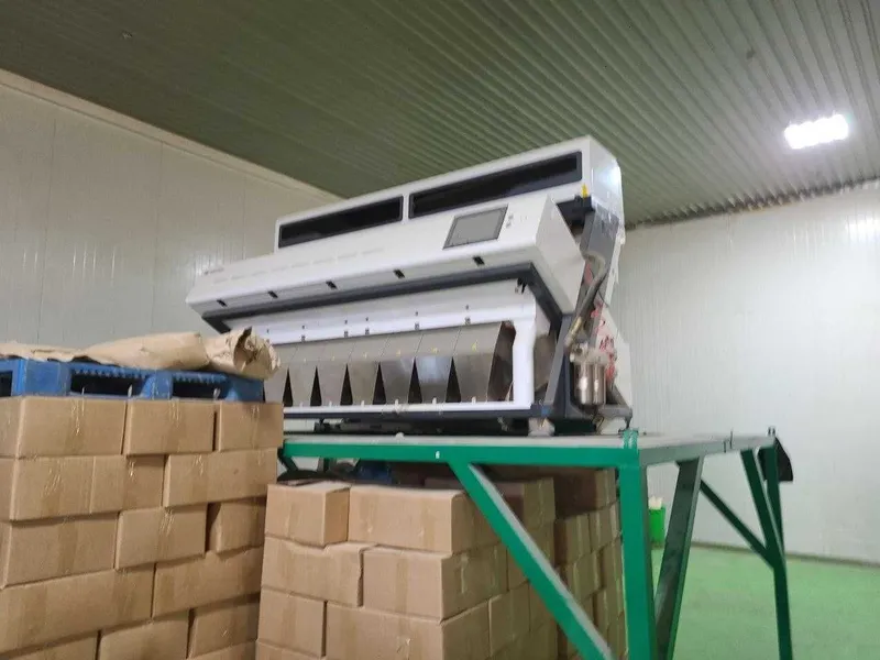 Продаётся сепаратор марки "MEYER" для сортировки сущённых овошей. 2 Продаётся сепаратор марки "MEYER" для сортировки сущённых овошей. 2