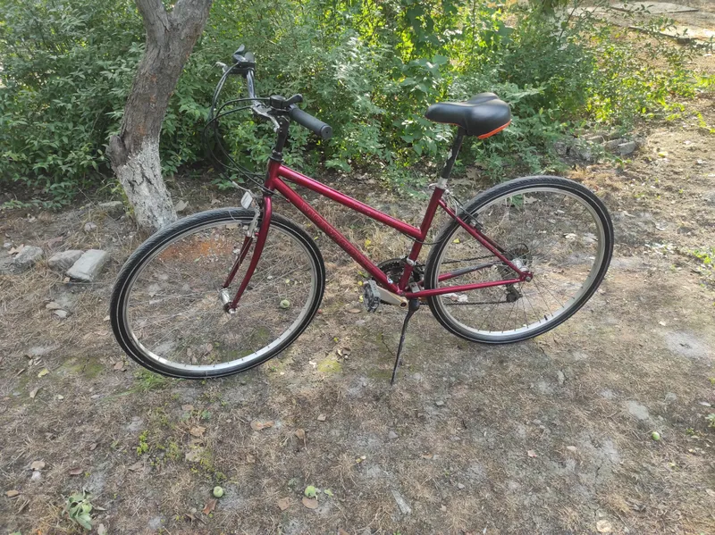 Продам велосипед Mongoose.