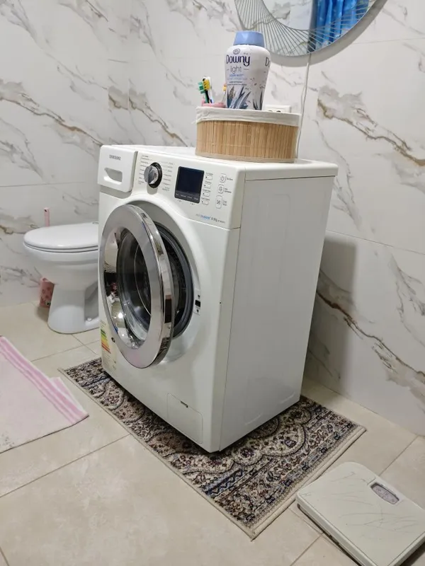 Продам стиральную машинку Samsung 8kg Продам стиральную машинку Samsung 8kg