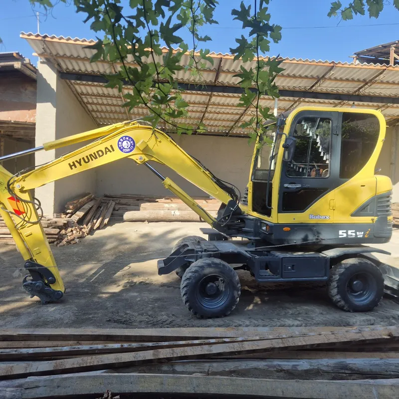 Ekskavator sotiladi 3 Ekskavator sotiladi 3