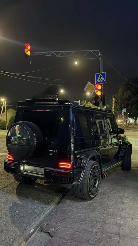 Mercedes benz G500 polniy brabus 700 qilingan 2 Mercedes benz G500 polniy brabus 700 qilingan 2