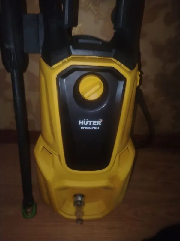Продаётся карчер мойка высокого давления HUTER W195 Pro 2 Продаётся карчер мойка высокого давления HUTER W195 Pro 2