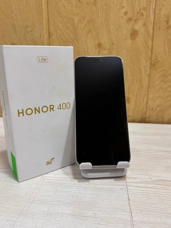 Продаётся Honor 400 Lite 8/256 ГБ — фото 1 Продаётся Honor 400 Lite 8/256 ГБ — фото 1