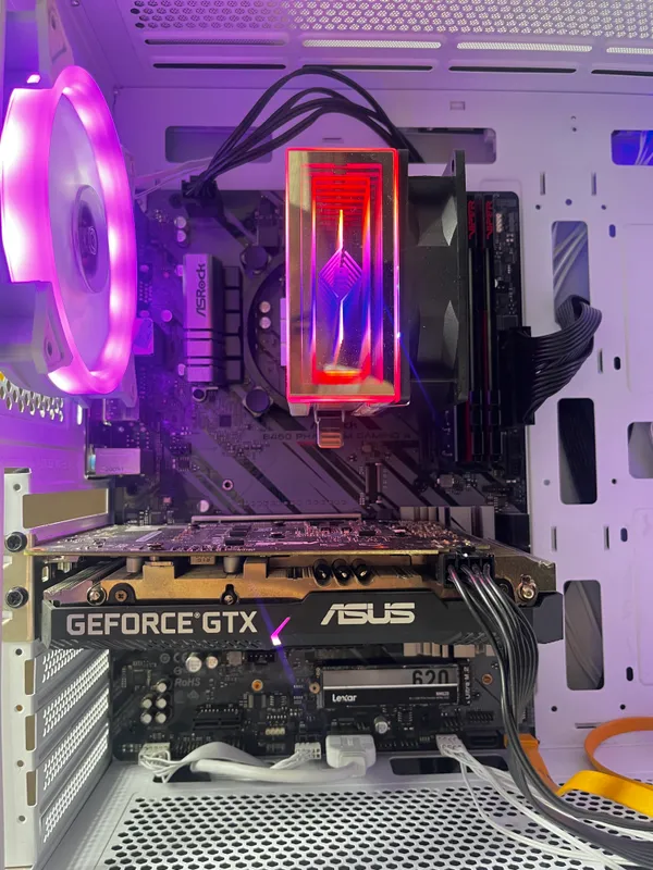 Видеокарта GTX 1660super 6Gb GDDR6 от ASUS
