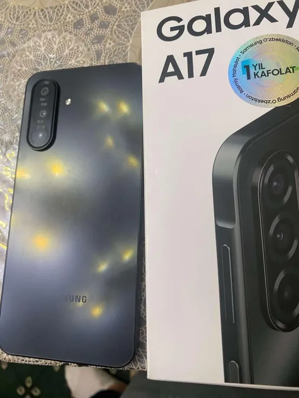 Samsung Galaxy A17