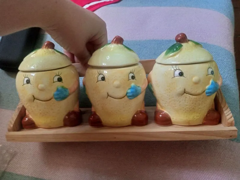Срочно продаю кухонный набор