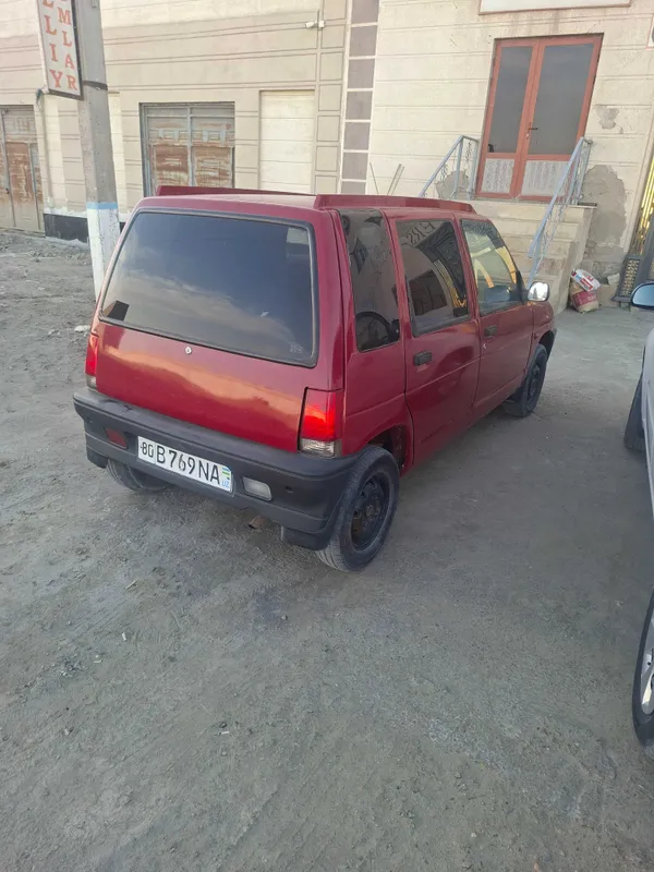 Тико сотилади 2000 йил.